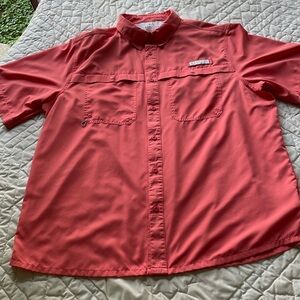 RealTree Fishing Shirt Size XL Shirt Sleeve Button Down Salmon/Peach Color